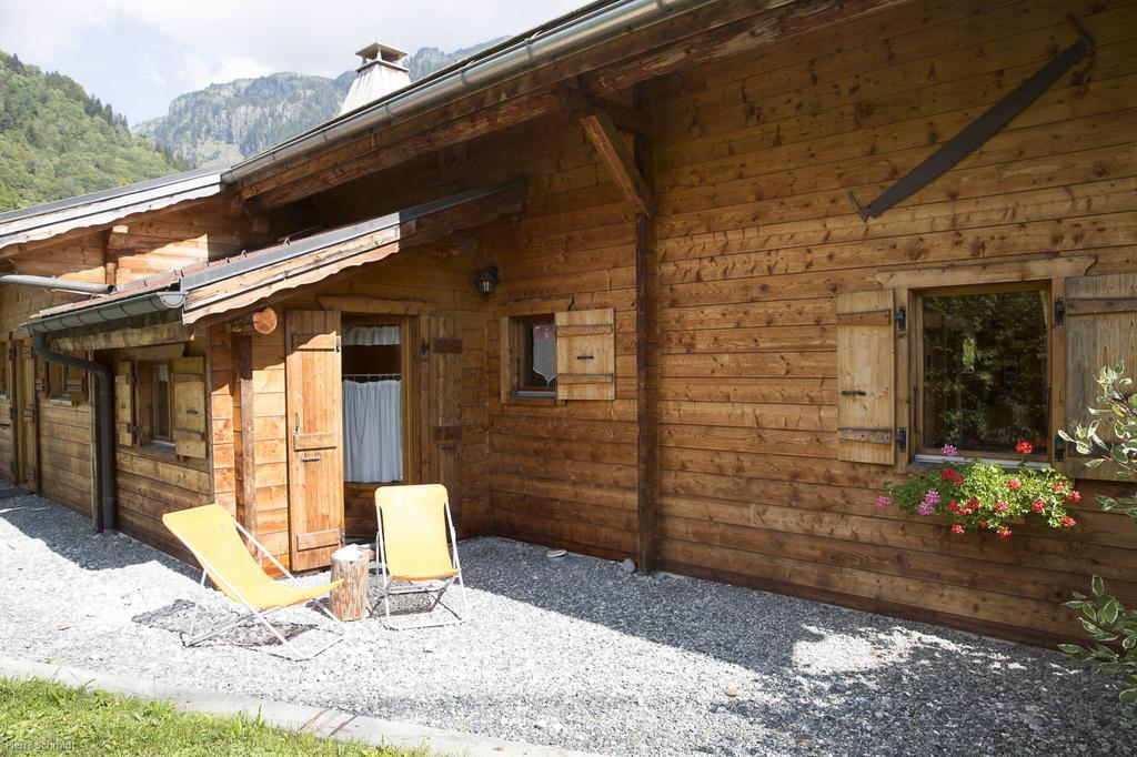 La Planque Des Marmottes Villa Servoz Room photo